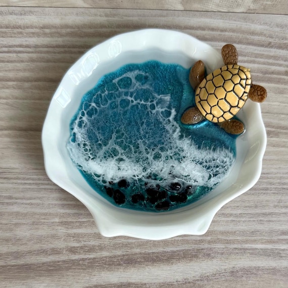 Ceramic and Resin Seashell Ring Dish with Sea Turtle