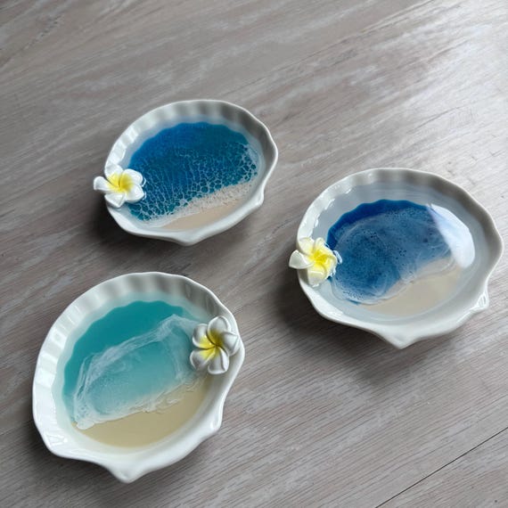 Seashell Ring Dish with Plumeria