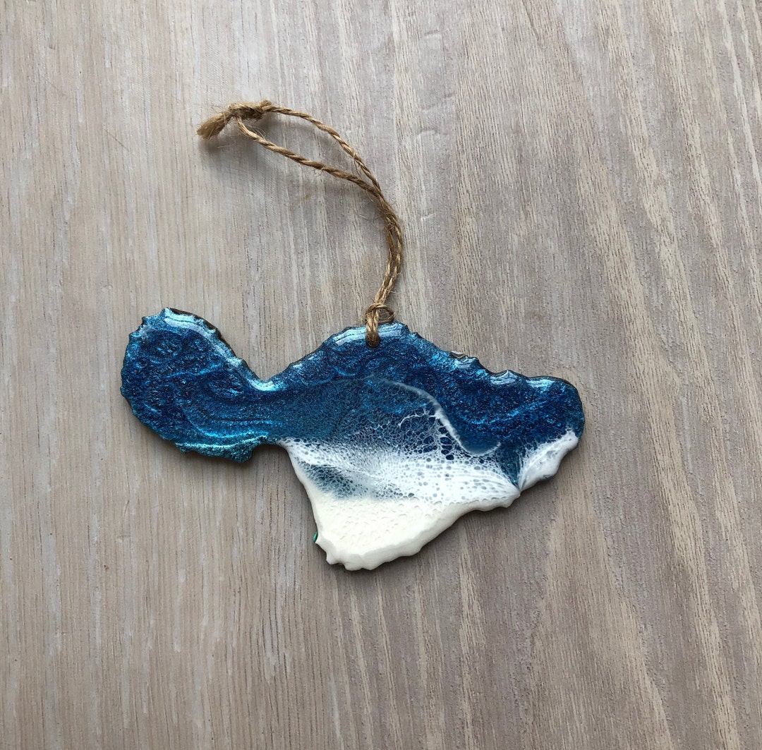 Maui Ornament, Christmas Tree Ornament, Resin Ornament, Made in Hawaii