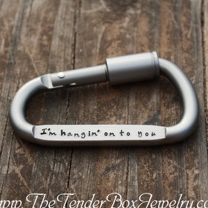 Personalized Carabiner Boyfriend gift Gift for Husband Fathers Gift groomsman gift Gift for him Wedding favors Groom gift Christmas Gift