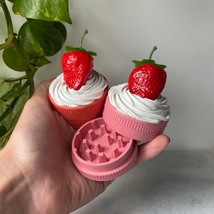 Strawberry Shortcake Grinder