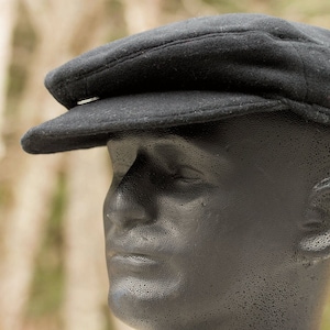 Mens Wool Flat Cap: Black Driving Cap