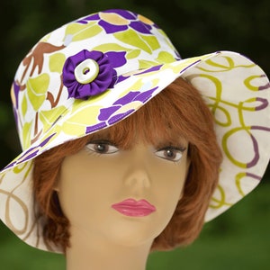 Reversible Cotton Sun Hat: Purple Floral Print, XXL Brim