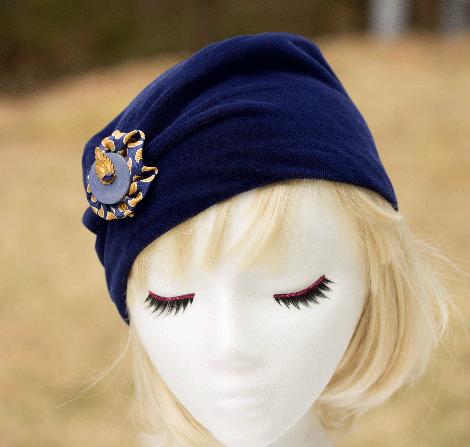 Blue velvet clearance wig
