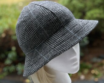 English Walking Hat in Gray Wool Tweed 