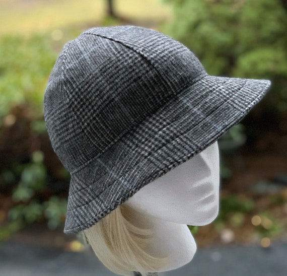 English Walking Hat in Gray Wool Tweed 6 Panel Short Brim Bucket Hat in  Dark Grey Wool Plaid Large XXL 