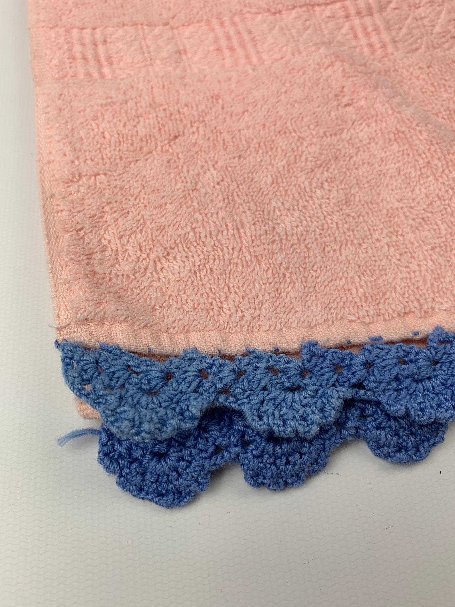 Vintage 1960's Crocheted Bath Towels Set of 2 Pocket Towel Etsy
