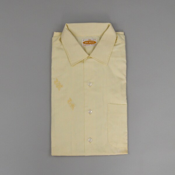 Vintage Deadstock 1960s Butter Yellow Loop Collar Shirt w/Embroidery by Mr. Witt Size Medium