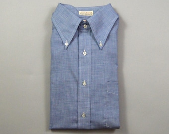 Chemise vintage neuve (Deadstock) des années 1960, taille 15,5 x 32, à carreaux bleus, signée MacNeil and Moore.