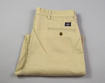Vintage 1990s Size 32x30 Khaki Pleated Chinos by Dockers