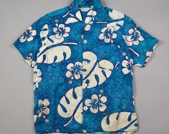 Vintage 1970s Size Small Blue Floral Barkcloth Aloha Shirt by JC Penney