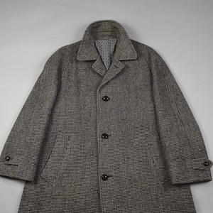 Vintage 1960s Size 44 Gray Harris Tweed Raglan Overcoat