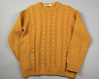 Pull italien vintage des années 1960, taille moyenne, jaune moutarde, en maille torsadée, de Carson Pirie Scott