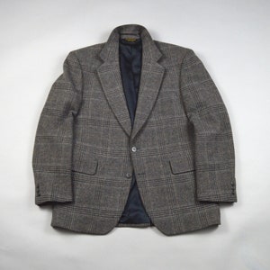 Vintage Gray Tweed Price of Wales Check Sport Coat Size 42