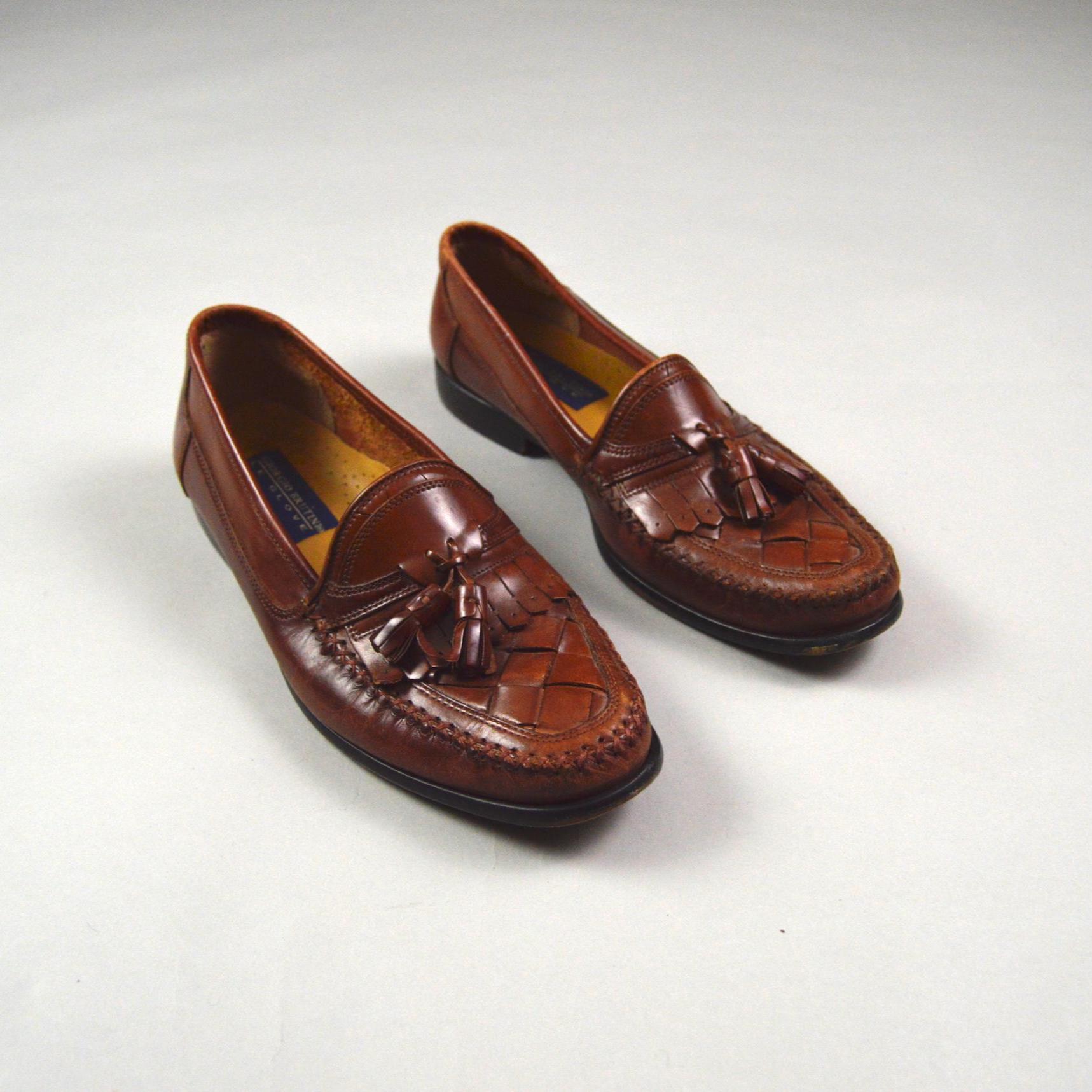 Vintage 1980s Size 9.5 Brown Leather Tassel Loafers by 