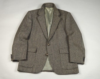 Vintage 1980s Gray Herringbone Teed Sport Coat by Farah Size 42S