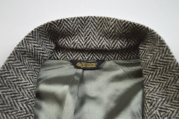 Vintage 1980s Gray Herringbone Tweed Sport Coat b… - image 3