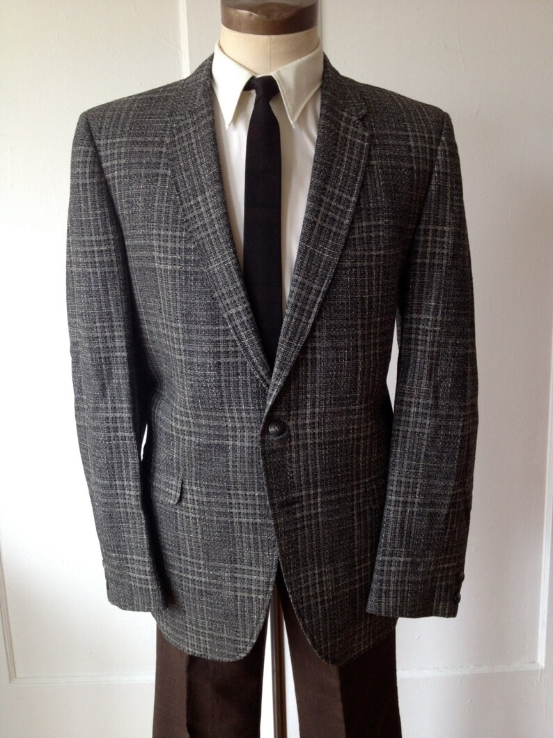 Vintage 1960s GreyBlackWhite Wool Plaid Blazer by Winston Size 41L
