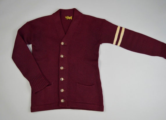 Vintage 1930s/1940s Heavy Knit Cardigan by phoenix