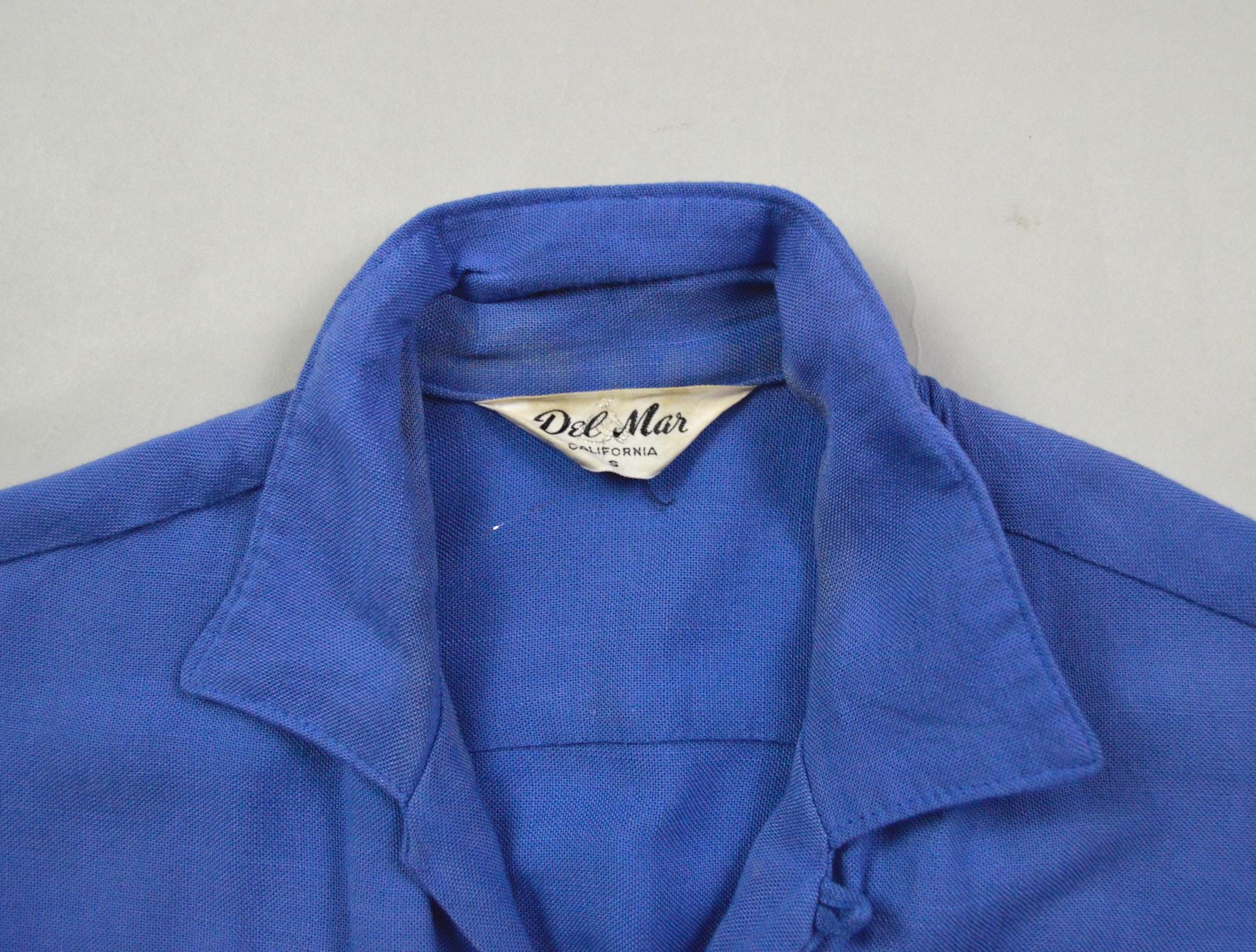Vintage 1950s Size XS Blue Rayon Embroidered Loop Collar
