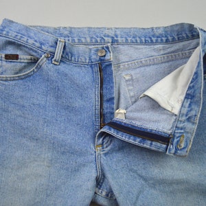 Vintage 1980s/1990s Light Wash Lee Riders Jeans Size 38 image 6