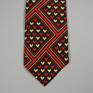 Vintage 1970s Brown Red and Cream Pattern Necktie by John Weitz for Marshall Field image 2