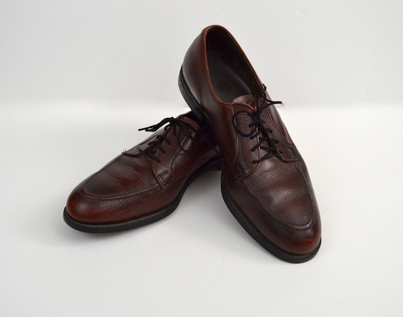 Vintage 1960s Mahogany Brown Pebble Grain Leather