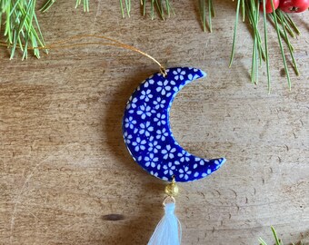 Crescent Moon ceramic Ornaments, moon ornament, Moon Christmas ornament, wall hanging, full moon, Moon charm, ceramic moon, boho charms,