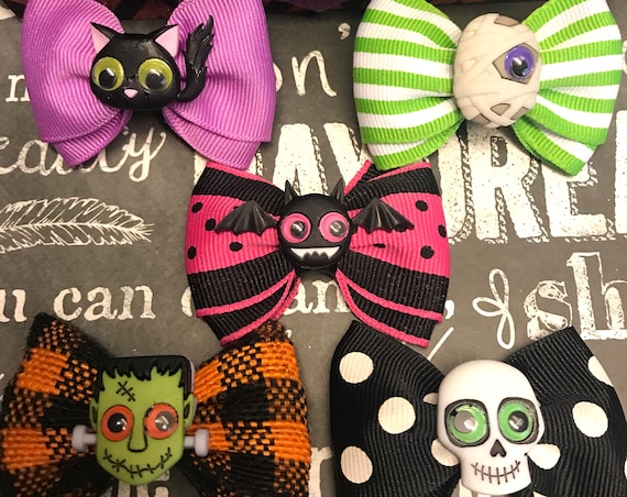 Bows for Dogs or Girls - 2" Jeepers Peepers Mini Bows for Halloween - Dog Bows - Halloween Bows - Bows for Girls