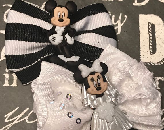 Mr. and Mrs. Mickey Mouse Wedding Mini Bow Set - Bows for Dogs - Wedding Bows - Bows for Girls - Disney Wedding