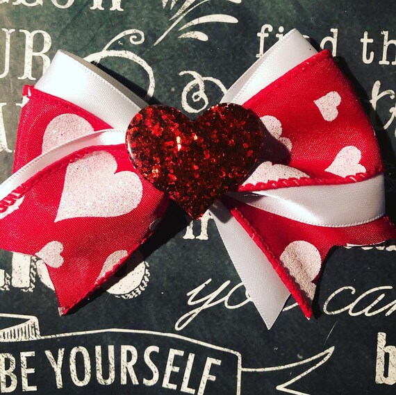 4" Valentine’s Day Bow - Large Dog Bows - Bows for Girls - Heart Bows - Dog Bows - Red Bows