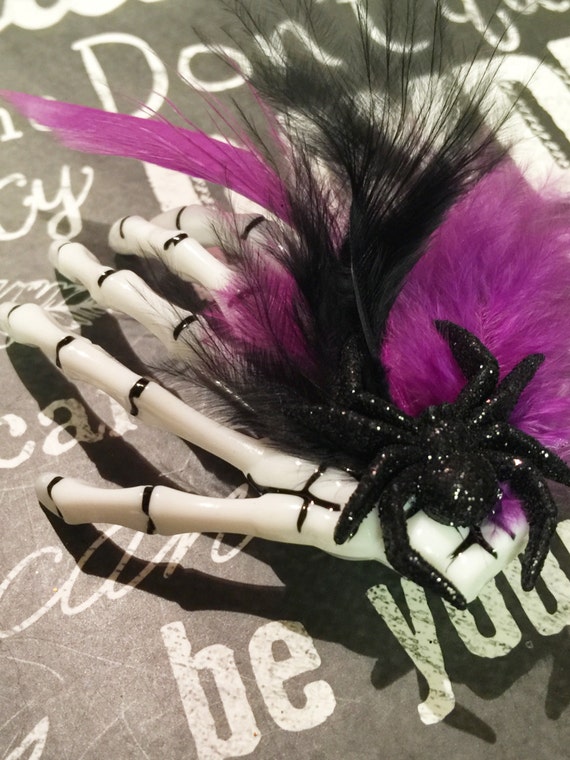 Creepy Skeleton Hand Hair Clip
