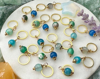 Ocean Mix Faceted Dyed Agate Gemstone and Brass Handmade Luxury Stitch Marker Set - 5 pcs
