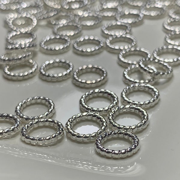 Silver Twist Stitch Markers - 11 pcs