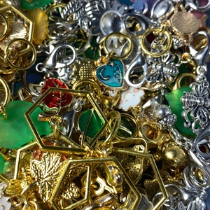 A completely random assortment of colorful  metal, enamel, and acrylic stitch markers