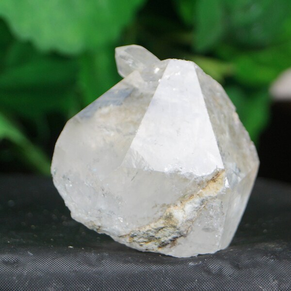 Terminated  Quartz Rock Crystal Points Mineral Specimen Reiki Healing gemstones  Crystals  102 grams
