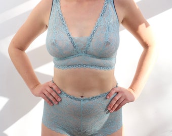 Conjunto de bralette de encaje Sea Glass y bragas de cintura alta - Hermosa lencería de encaje de Brighton Lace