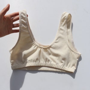 Brassière en coton biologique non teinté dans des sous-vêtements naturels en coton biologique certifié GOTS image 8