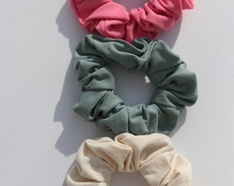 Set of 3 Organic Cotton Scrunchies - Khaki, Pink and Ecru