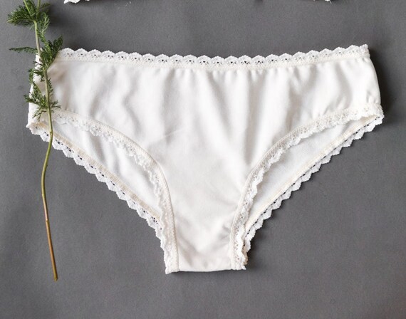 Braguitas blancas de algodon organico lenceria organica ropa interior organica ropa interior de algodon organico lenceria hecha a mano en el Reino Unido Etsy Mexico