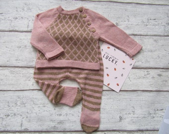 baby girl outfit-jumper with trousers-lace-baby girl clothing set-photography prop-baby shower gift-present-knitted