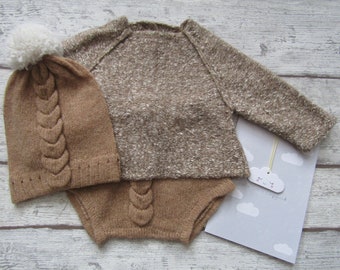 baby girl outfit-jumper with trousers-lace-baby girl clothing set-photography prop-baby shower gift-present-knitted