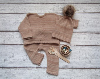 Baby Girl Boy Outfit - Babies Knitwear - 0-3 months  Clothes - Baby Girl Boy - photography prop - knitted -jumper-trousers hat baby gift