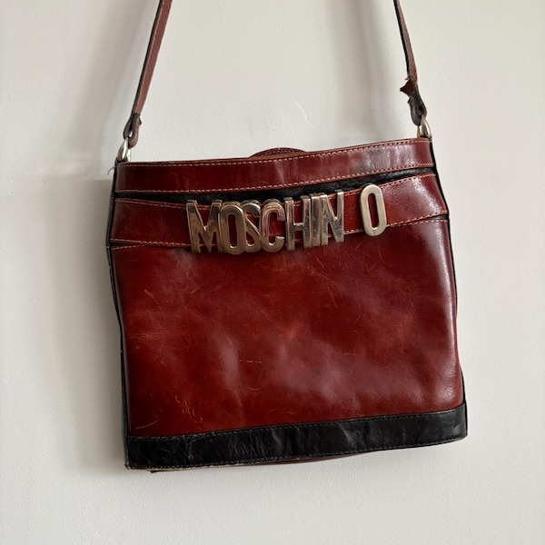 Vintage MOSCHINO-väska med logotyp, sällsynt läder från 80-talet, år 2000