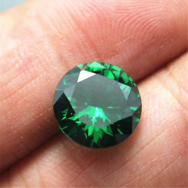 Emerald Round Faceted Gemstone Brilliant Cut Medium Green Emerald Gem Plusieurs tailles à choisir C03E