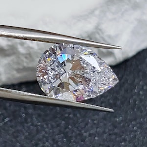 Grad AAA Zirkonia birnenförmiger Edelstein Teardrop Cut Zirkonia Mehrere Größen zur Auswahl C23Z