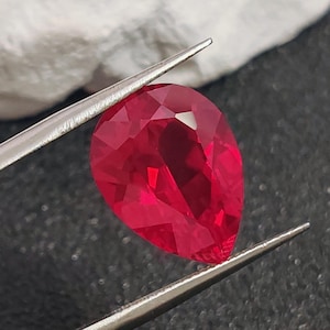 Grade AAA Cutting Ruby Pear Shaped Faceted Gemstone Teardrop Cut Vivid Red Ruby Gem Multiple Sizes to Choose C46R