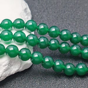 Grade A Natural Green Agate Beads 4mm-14mm Smooth Polished Round 15 Inch Strand AG03 Wholesale Beads