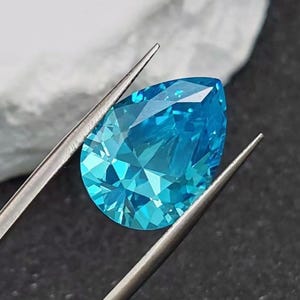 Aquamarine Pear Shaped Faceted Gemstone Teardrop Cut Aquamarine Gem Multiple Sizes to Choose C50A