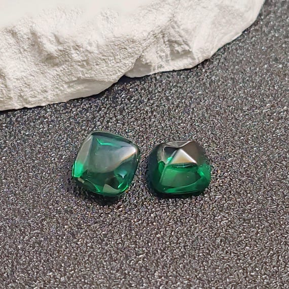 High Quality Sugarloaf Cut Emerald Gem Cushion Shape Rich Green Emerald Cabochon Multiple Sizes to Choose C75E